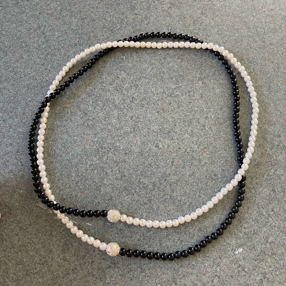 Pearl necklace